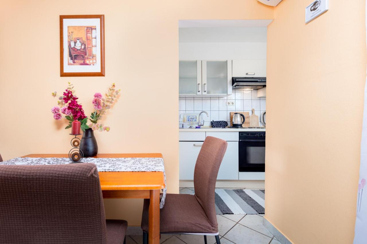 Apartment Ivica Punat Exterior photo